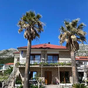 4 Palme Apartman Starigrad Paklenica